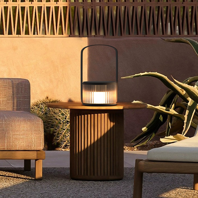 Charge extérieure Portable lum - Outdoor Lighting And Decor avis et prix